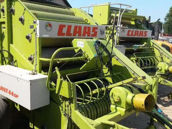 Пресс-подборщик Claas Rollant 44