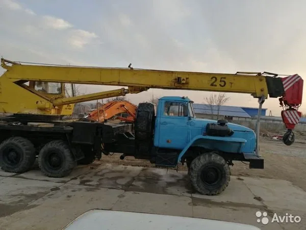 Автокран Ивановец КС-45717-1 на шасси УРАЛ 4320