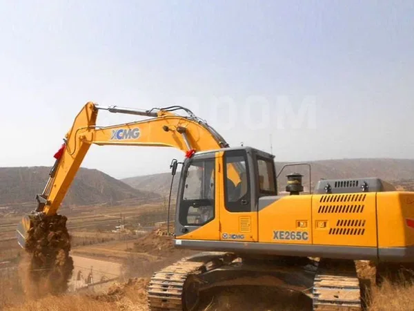 Гусеничный экскаватор XCMG XE265C
