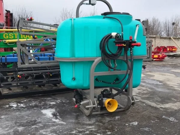 Навесной опрыскиватель OGR 600-1000 IJ-1