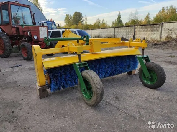 Коммунальная щетка