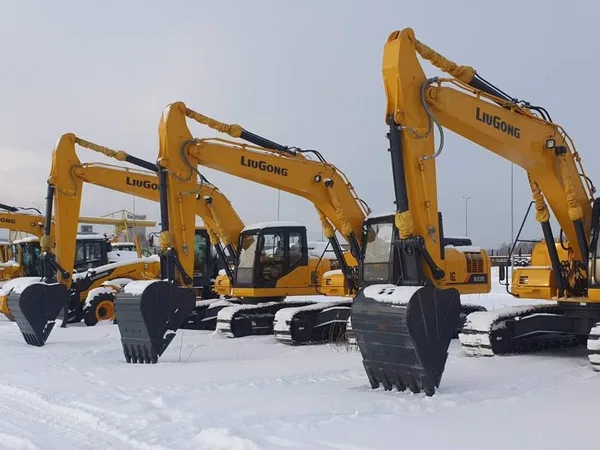 Гусеничный экскаватор LiuGong CLG922E