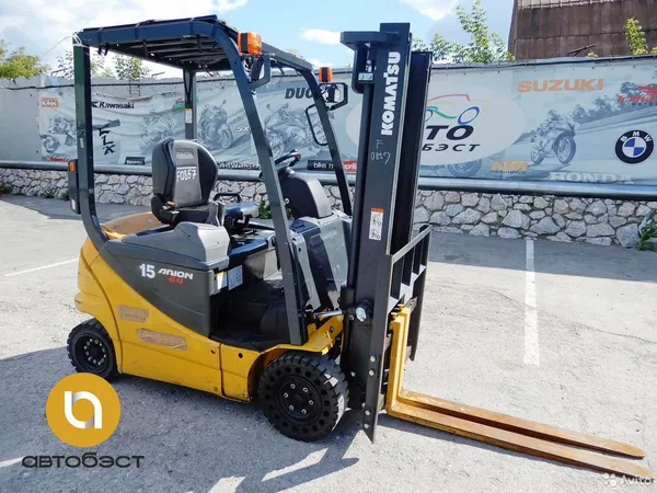 Вилочный погрузчик Komatsu FB15-12