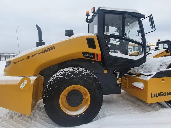 Грунтовый каток Liugong CLG6620E AWD