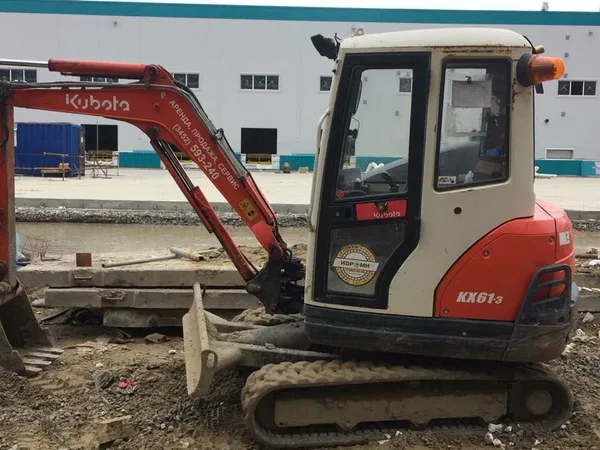 Мини-экскаватор Kubota KX61-3