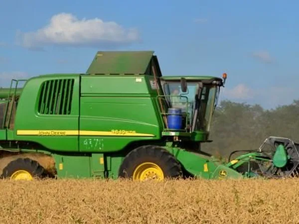 Зерноуборочный комбайн John Deere 9640 WTS