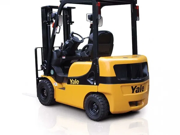 Вилочный погрузчик Yale GDP15MX