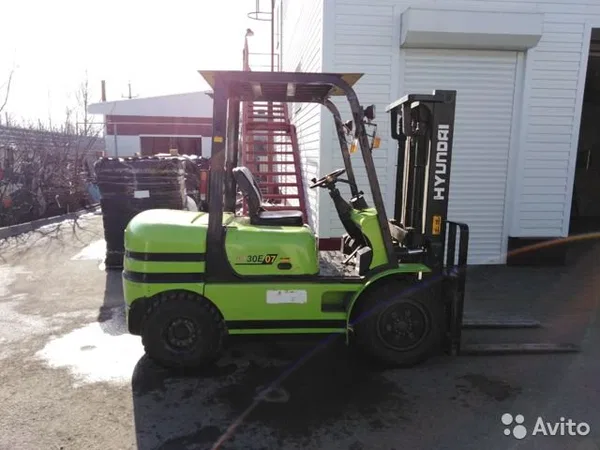 Вилочный погрузчик Hyundai HD30E