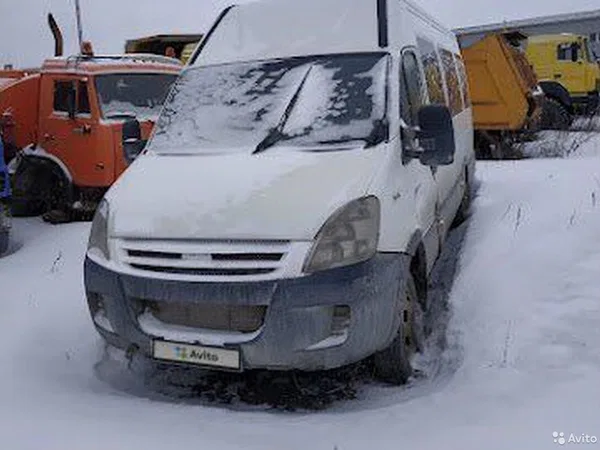 Микроавтобус Iveco Daily