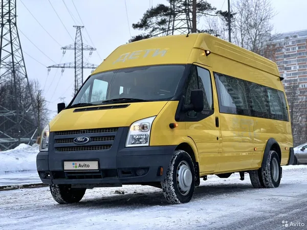 Микроавтобус FORD B-Series (Blue Bird ) "Школьный"
