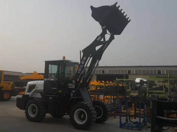 Фронтальный погрузчик ICLES ZL20
