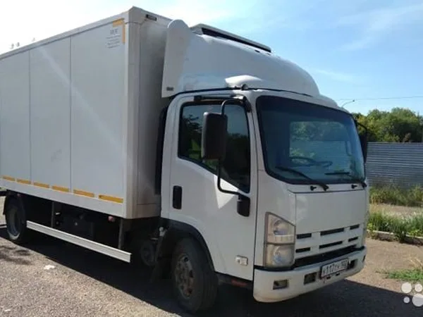 Изотермический грузовик Isuzu
