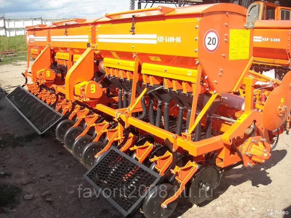 Сеялка Фаворит (Favorit) СЗФ-5400-V