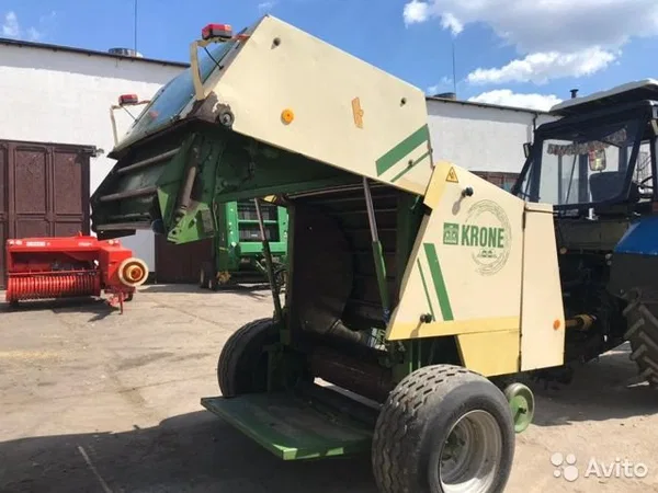 Пресс-подборщик Krone KR130