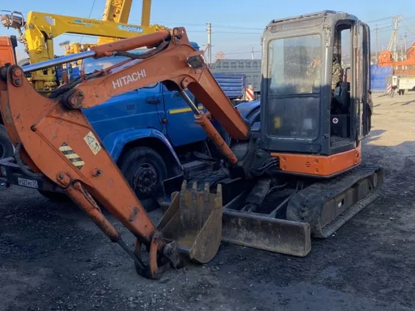 Мини-экскаватор Hitachi ZAXIS 40U-2
