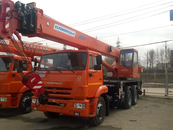 Автокран Клинцы КС-55713-1К-3 на шасси КамАЗ 65115