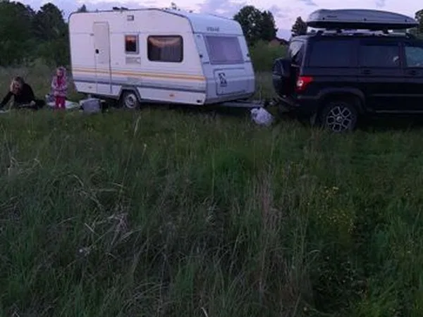Прицеп-дача (кемпер) Knaus 830404