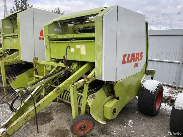 Пресс-подборщик Claas Rollant 46