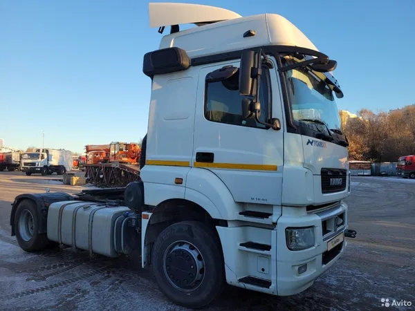 Седельный тягач КамАЗ 5490-033-87 NEO 2