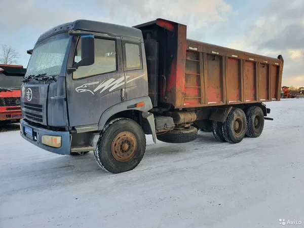Самосвал FAW