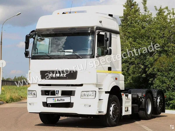 Седельный тягач КамАЗ 65209