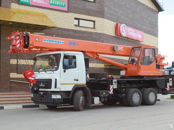 Автокран Клинцы КС-55713-6К-1 на шасси МАЗ 6312