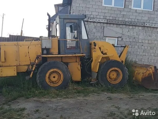 Фронтальный погрузчик ЧСДМ