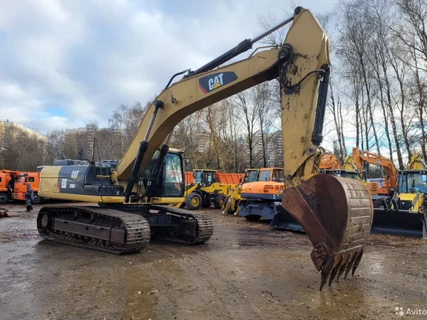 Гусеничный экскаватор Caterpillar 336D2 L