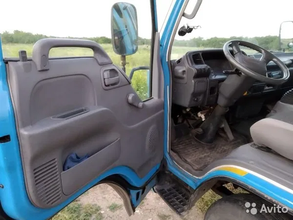 Рефрижераторный фургон Isuzu
