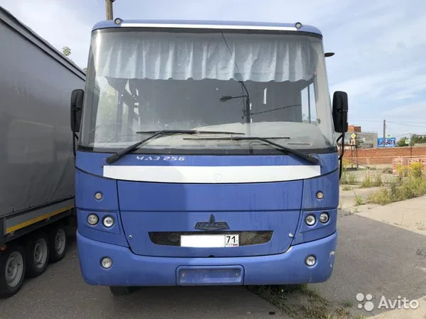 Автобус МАЗ 256170