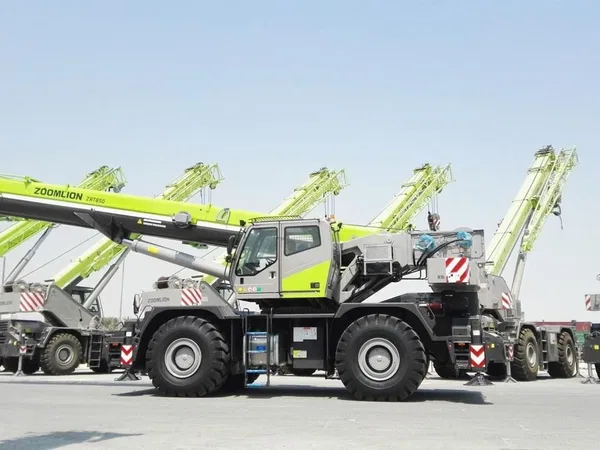 Самоходный кран Zoomlion ZRT600