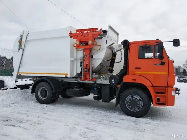 Мусоровоз КамАЗ 53605