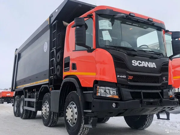 Самосвал Scania P440