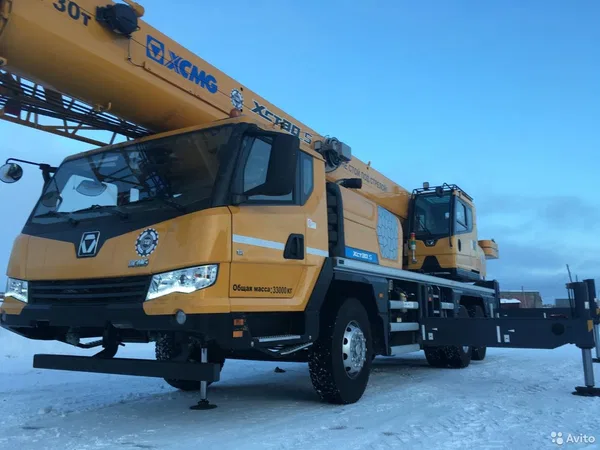 Автокран XCMG XCT30 S