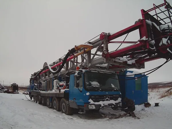 Мобильная буровая установка Satvia TB1800V на шасси Mercedes-Benz