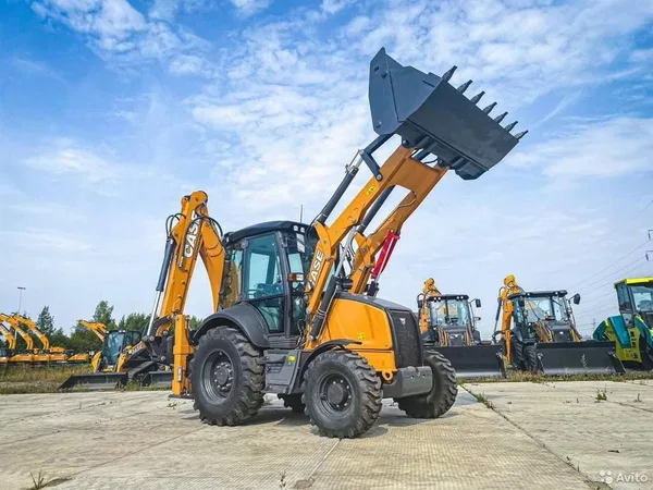 Экскаватор-погрузчик Case 580T