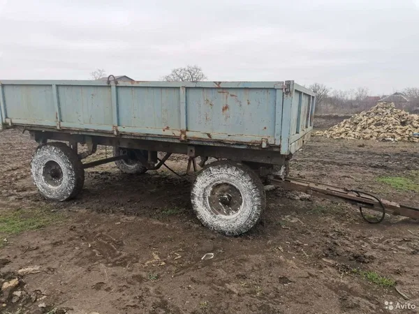 Тракторный прицеп 2ПТС-4