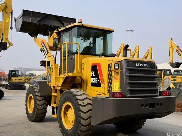 Фронтальный погрузчик Foton Lovol FL936H