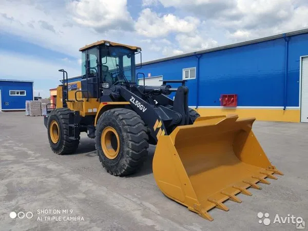 Фронтальный погрузчик XCMG ZL50GV