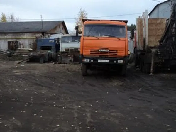 Самосвал КамАЗ 6520