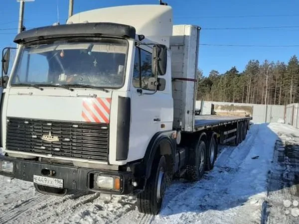 Седельный тягач МАЗ 64229