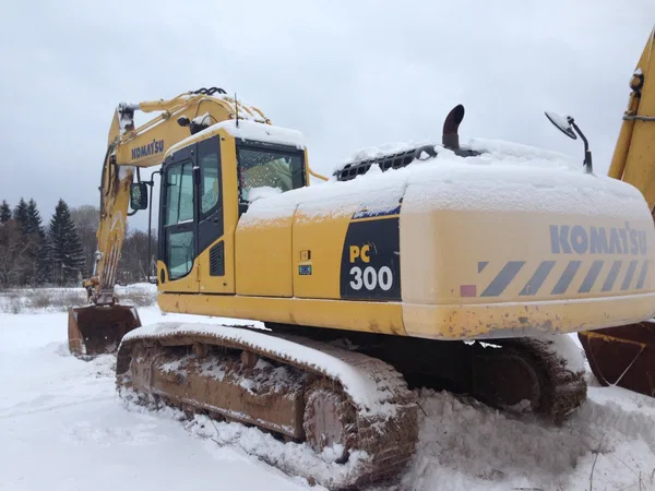 Гусеничный экскаватор Komatsu PC300