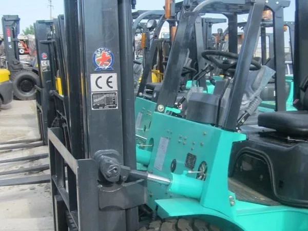 Вилочный погрузчик Dalian CPCD35RB