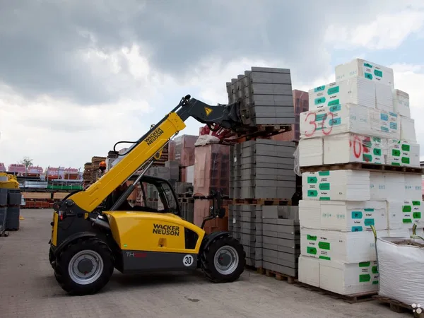 Телескопический погрузчик Wacker Neuson TH522
