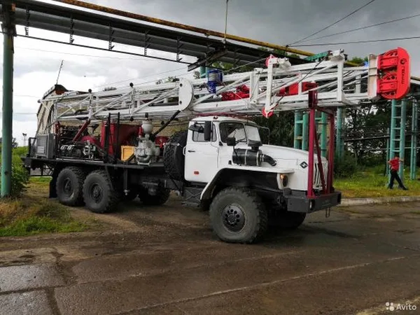 Мобильная буровая установка Геомаш УРБ-25 на шасси УРАЛ 4320