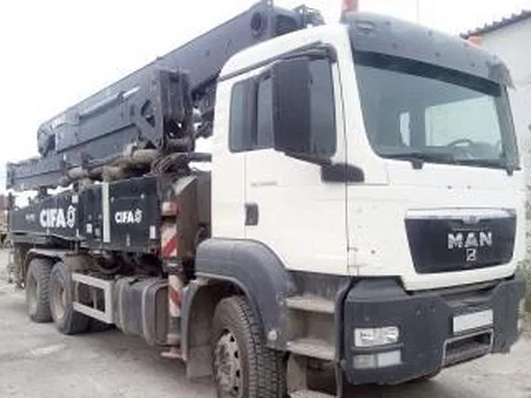 Автобетононасос CIFA К38L на шасси MAN TGS 33.440