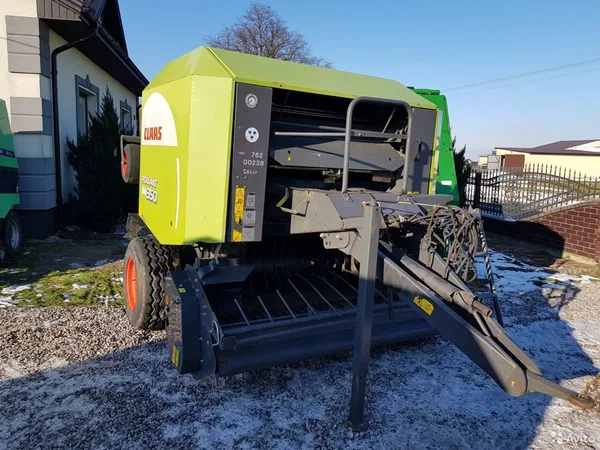 Пресс-подборщик Claas Rollant 350