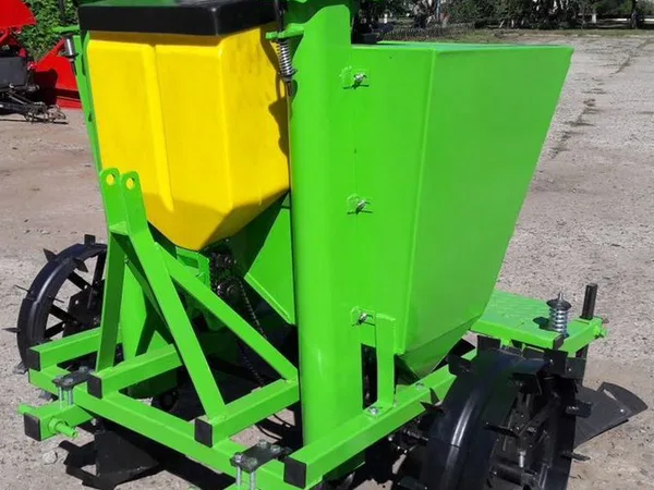 Картофелесажалка Kerland CT-2/2