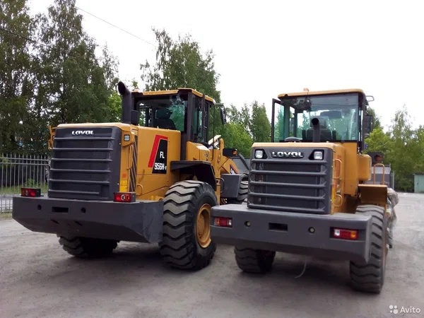 Фронтальный погрузчик Foton Lovol FL956H-V