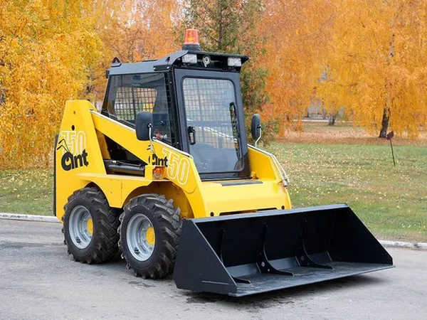Мини-погрузчик ANT 750